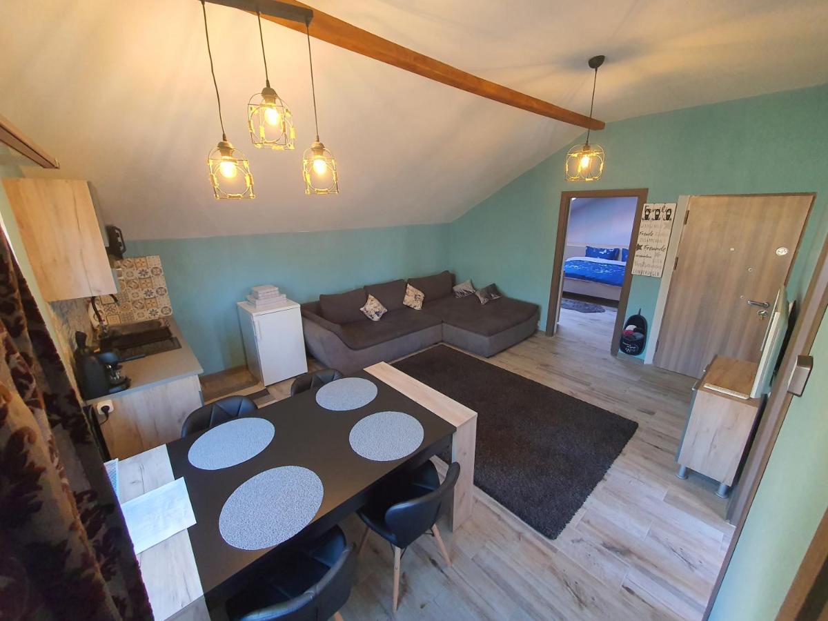 Petroşani Comfort Home Apartment 3 מראה חיצוני תמונה